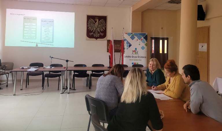 Zdjęcie z konsultacji społecznych w Suchożebrach (12 września 2022 roku)